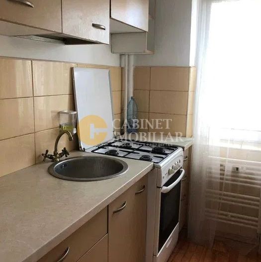 Apartament 3 camere semidecomandat - zona Zimbru - Poză 3