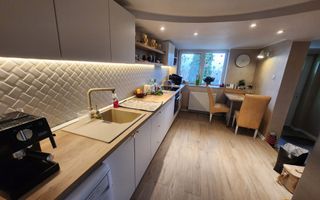 Casa cu patru camere in zona Chizid - Poză 6