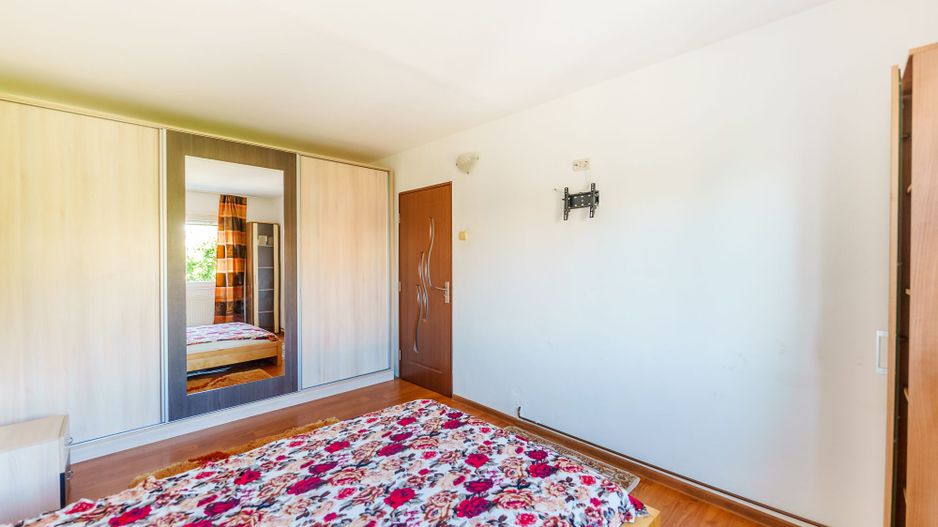 Apartament cu 3 camere de închiriat Vlaicu - Poză 18