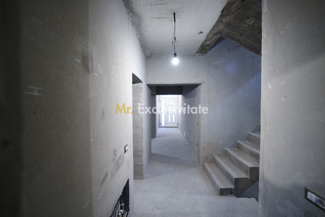 Casa la gri - Romanesti - Poză 8