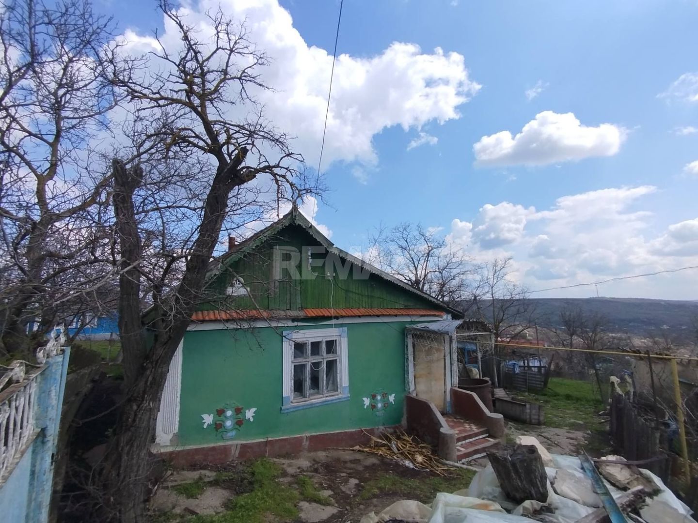 Casă bătrânească cu 3 camere de vânzare în satul Hîrbovăț, r. Anenii Noi - Poză 3