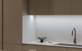 Vilă modernă cu piscină, finisaje premium și dotări de top - Poză 29