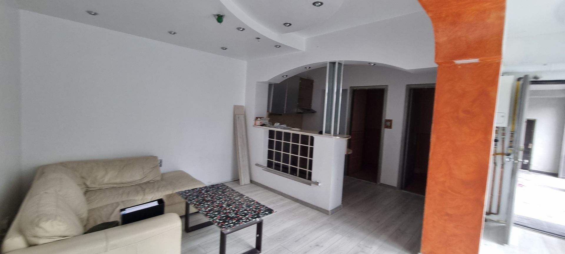 Casă P+M, 4 camere, str Lebedei, singur in curte - 600 E. Comision 0 - Poză 4