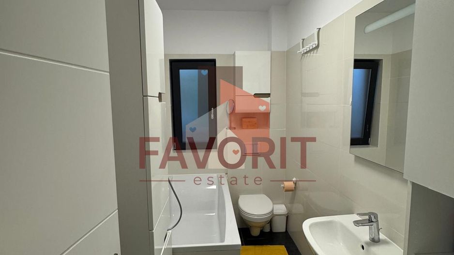 Mobilat si utilat. Pozitie buna. 2 locuri de parcare - Poză 7