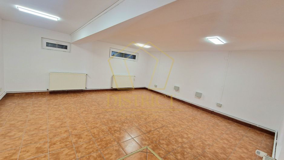 Spatiu de birouri cu 4 camere | Simion Barnutiu - Poză 1