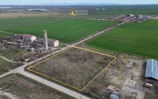 Teren intravilan constructii de vavanzare Arad - Poză 1