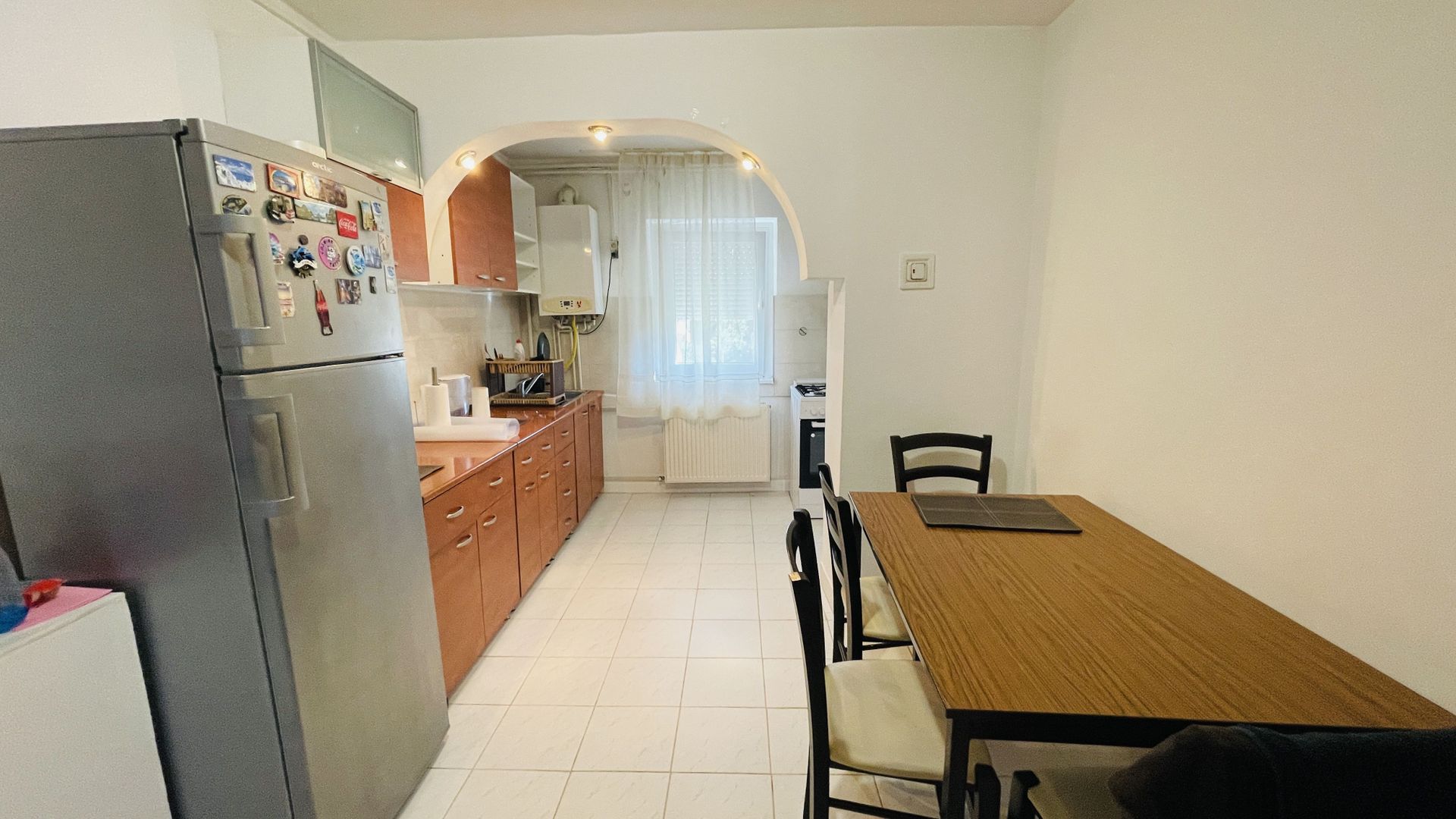 Apartament spațios și luminos -trei camere în Matei Basarab - Poză 1