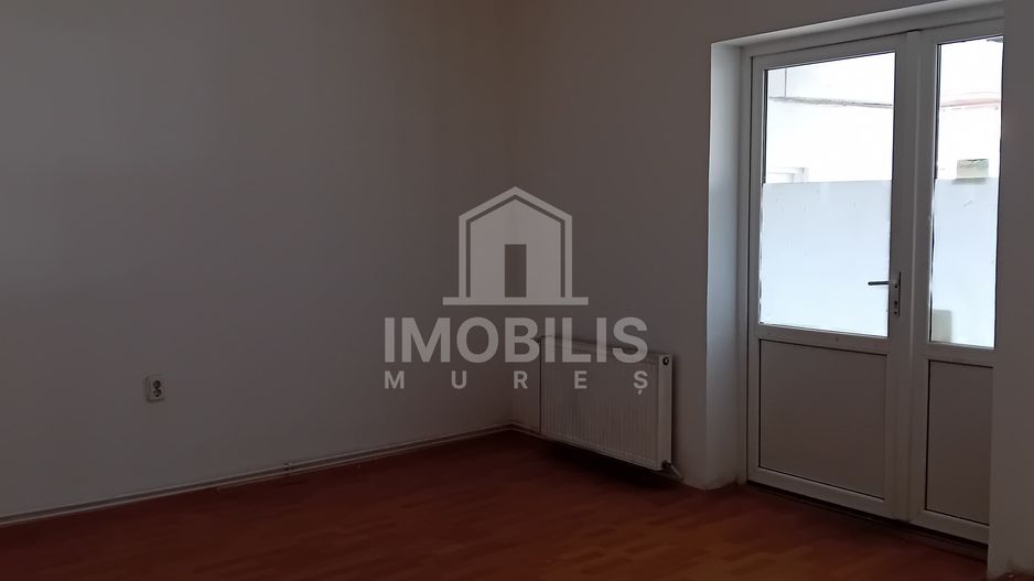 Vânzare casă de locuit cu spațiu comercial – Oportunitate excelentă! - Poză 15