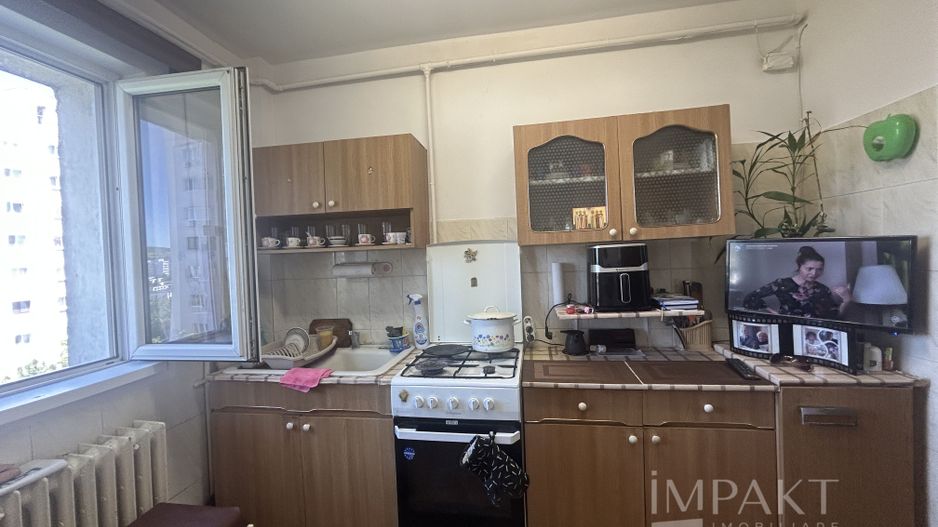 Vanzare apartament cu 4 camere in zona Minerva! - Poză 10