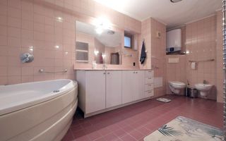 MAMULARI - Unirii, apartament 4 camere, transformat in 2 camere LUX - Poză 8