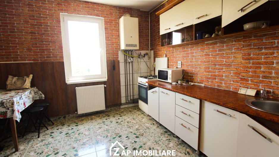 Unirii - Ap 2 cam - 54 mp -  In Spate la Palas - 2 balcoane - Poză 1
