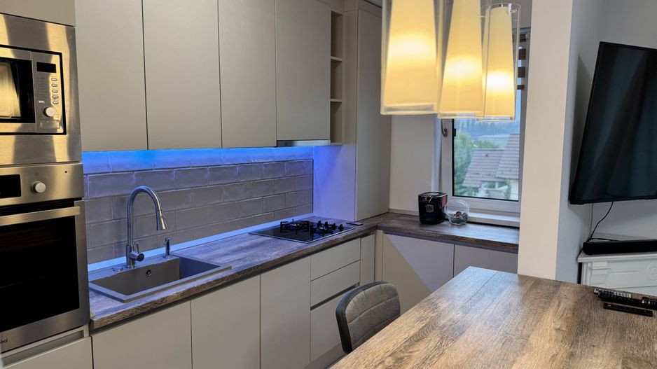 Apartament Modern cu 2 Camere de Închiriat în Dumbrăvița - Poză 10