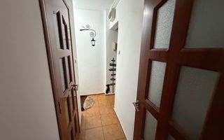 Etaj intermediar. Centrala termica proprie. Bloc izolat termic. - Poză 9
