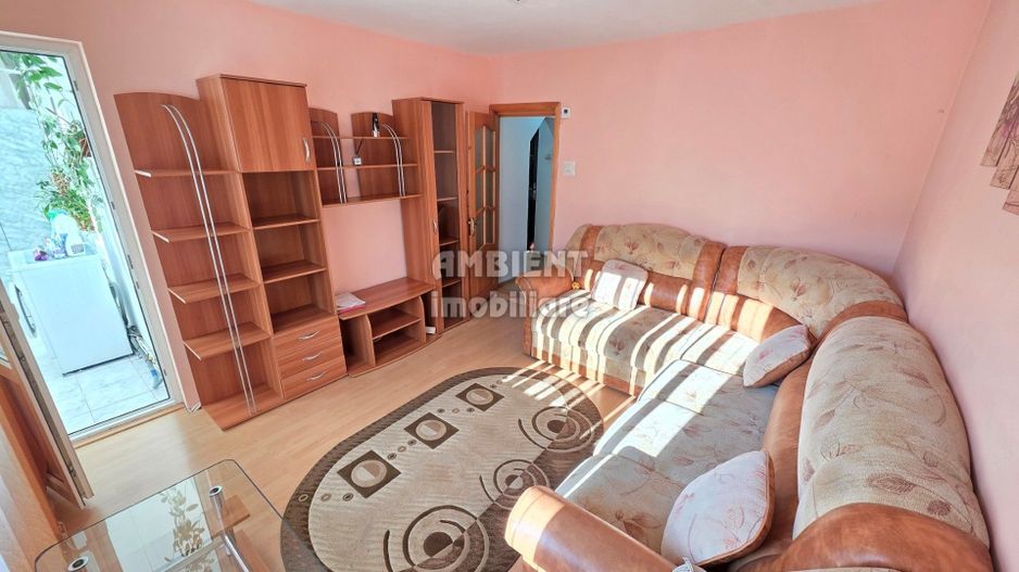 Apartament cu 3 camere, etaj 3, VASLUI - zona NORD; - Poză 4