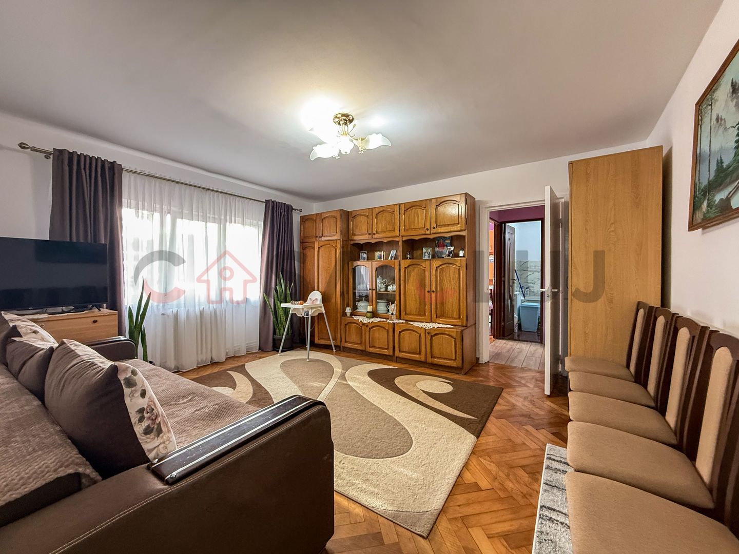 Apartament cu 2 camere, zona FSEGA - Poză 2