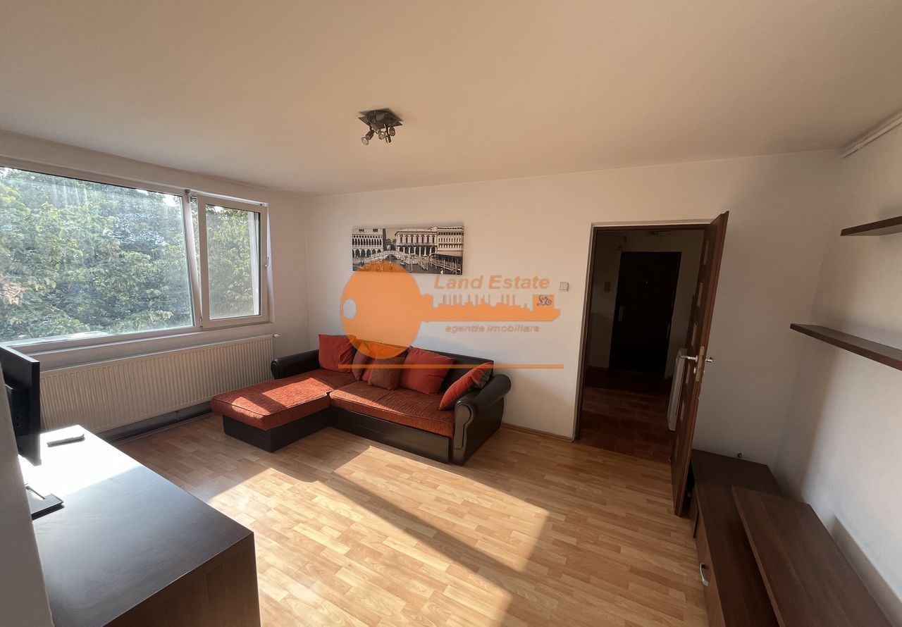 Apartament 3 camere Centrală proprie + Încălzire în pardoseală - Poză 1