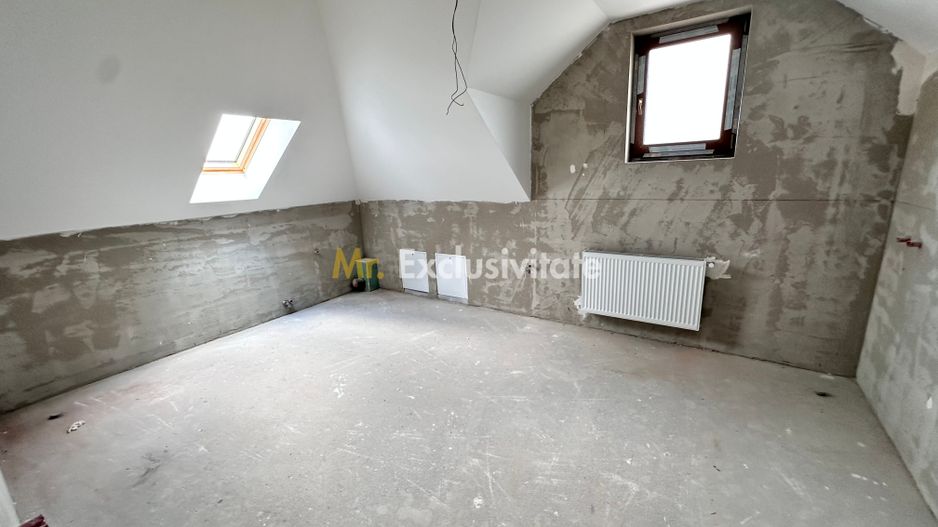 Casa individuala-4 dormitoare,225 mp utili,garaj-Chinteni - Poză 20