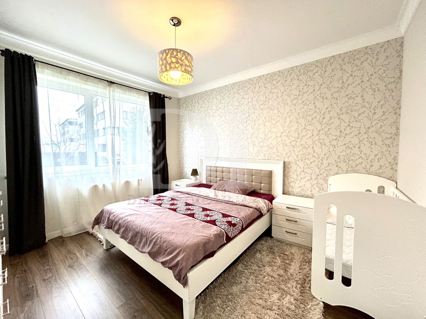 Apartament 3 camere de vanzare, Zona Stadionului / Floresti. - Poză 9