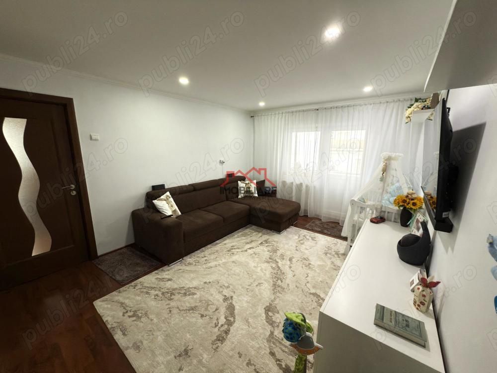 BRASADAS vinde Ap 2 Cam Etaj 4/4 Micro 17. - Poză 6