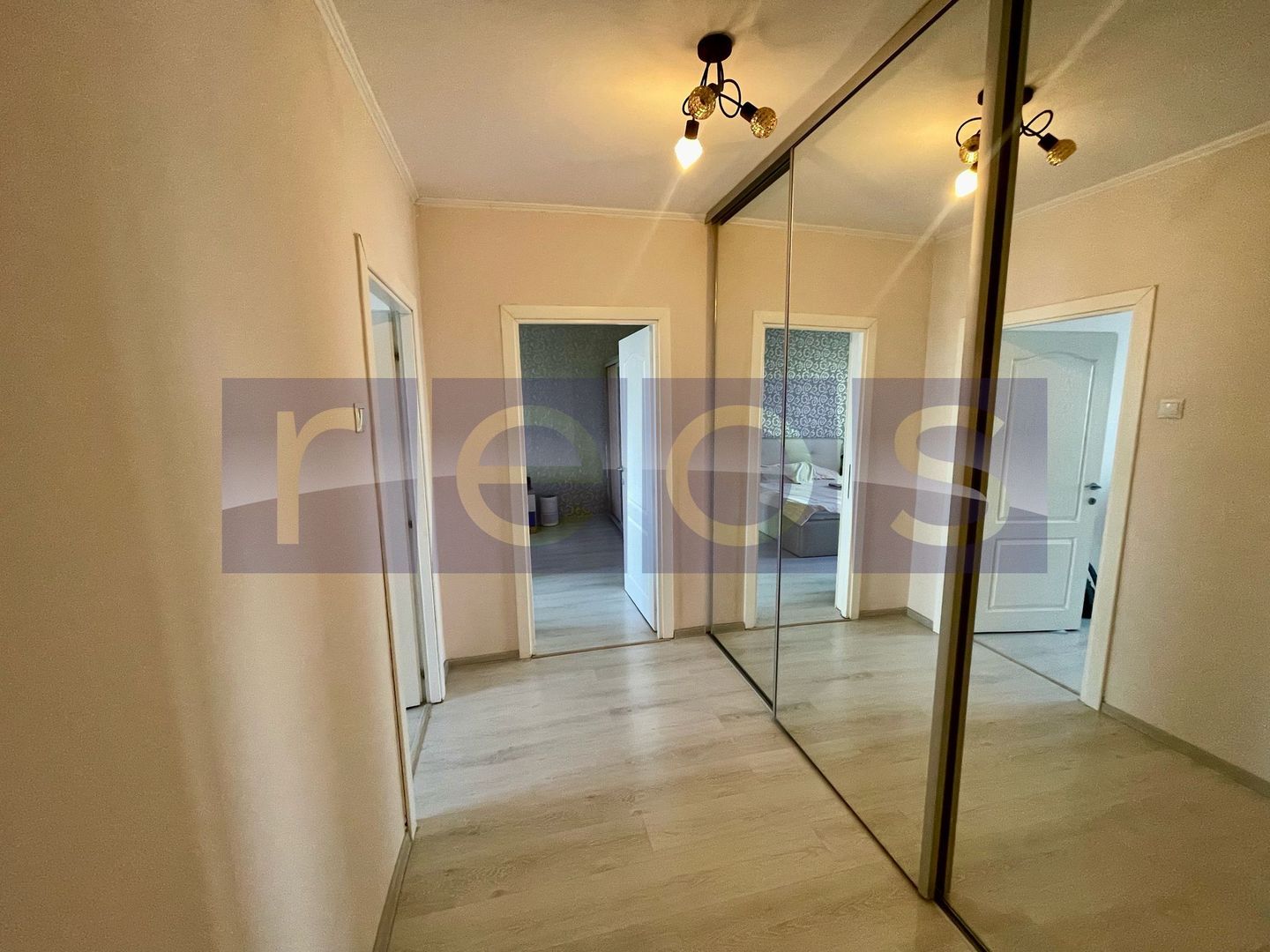 VANZARE APARTAMENT MODERN 2 CAMERE 50MP DECOMANDAT METROU NICOLAE GRIGORESCU - Poză 5