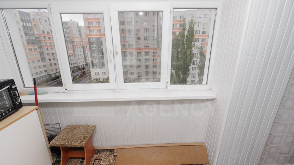 Vânzare, apartament, 3 camere, strada Miorița ,Centru. - Poză 9