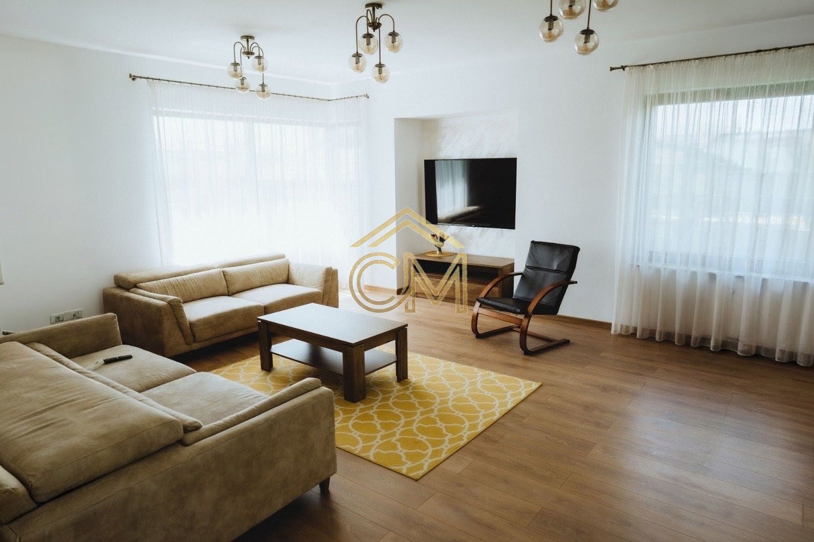 Casa 8 Camere- 3 Bai-316 MPU- Teren 581MP-Selimbar - Poză 5