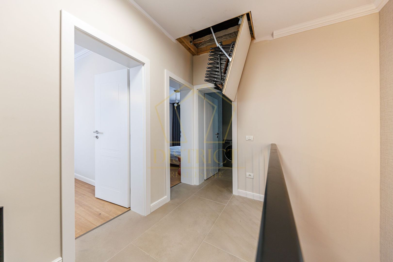 Duplex modern cu 4 camere despartit prin camera tehnica I Mosnita Noua - Poză 15