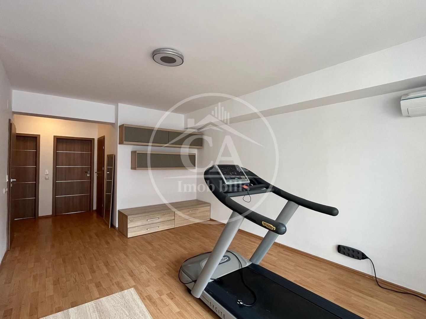 Apartament cu 3 camere de vânzare în zona Iosia, Oradea - Poză 5