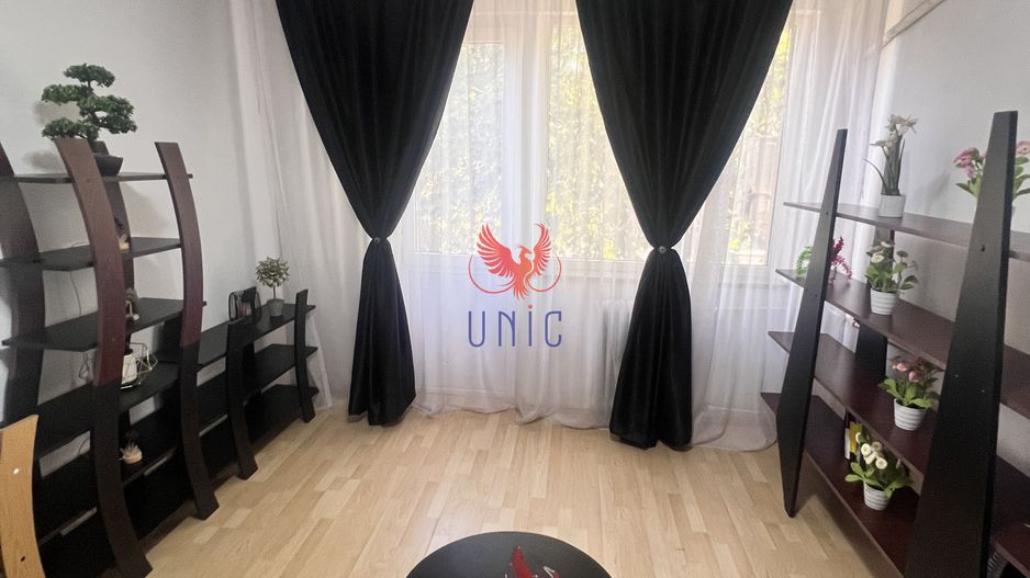 Decomandat, stradal, Calea Bucuresti etaj 1 - Poză 2