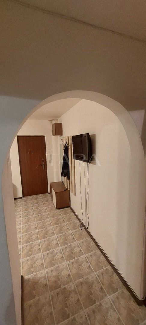 Panoramă superba! Apartament cu 2 camere si garaj, Gheorghe Dima. - Poză 3