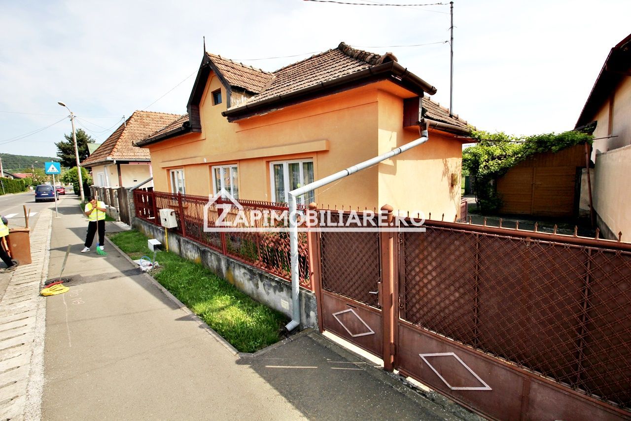 Casa 3 camere,102 mp, 1330 mp teren, 0% comision - Poză 5