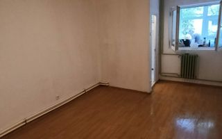 Garsonieră de vânzare la parter, zona Gara Nicolina, Iași - Poză 2