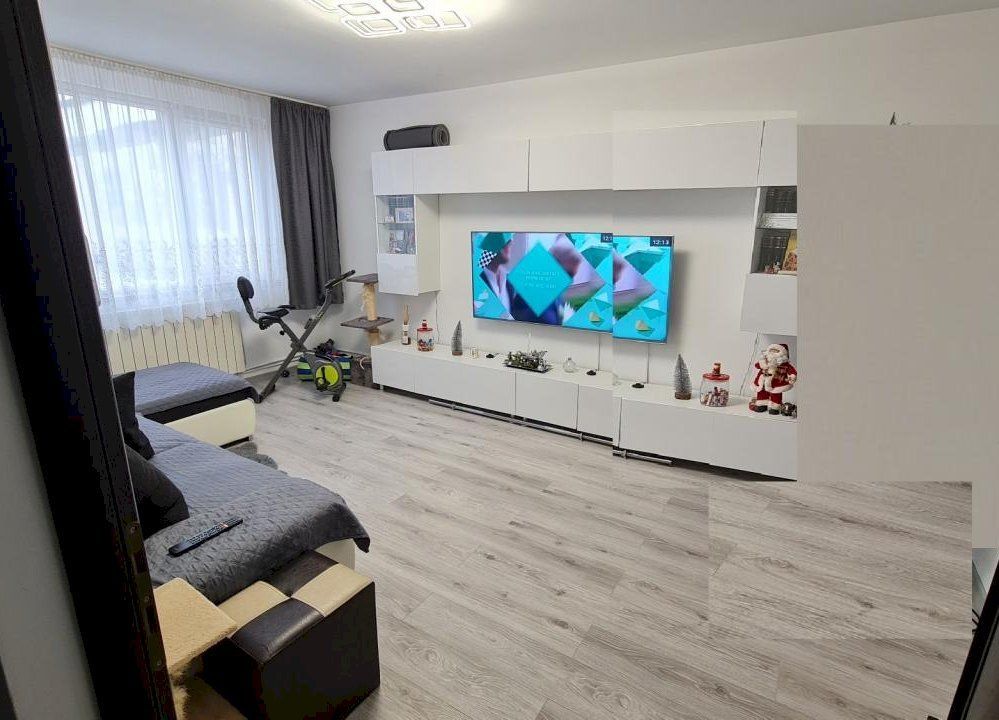 Vanzare Apartament 4 camere, Izvorul Muresului, Brancoveanu. - Poză 5