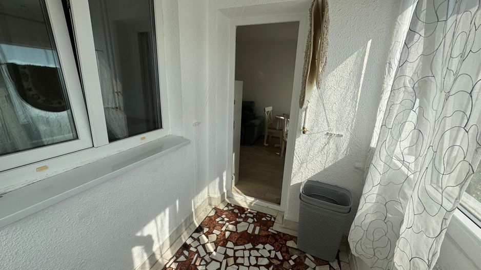 Costin Georgian Chisinau 2 camere 5/8 42 mp - Poză 9