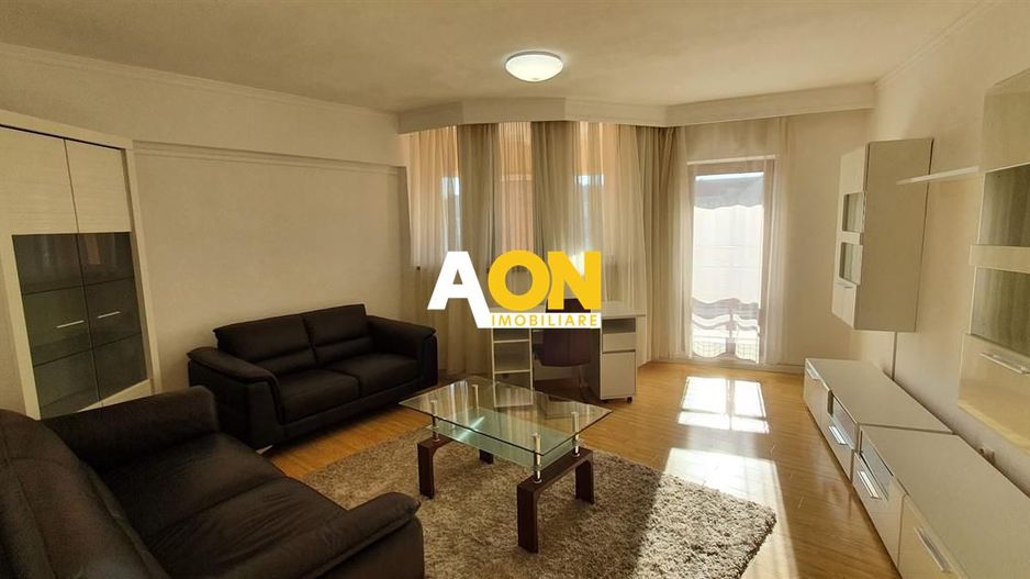 Apartament cu 2 camere 2 balcoane etaj 3 ultracentral - Poză 1