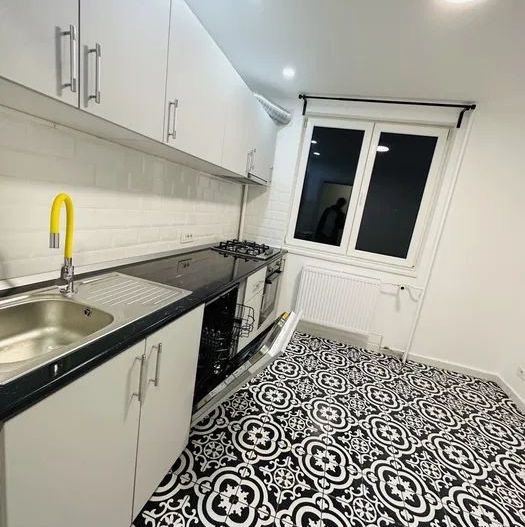 APARTAMENT 3 CAMERE 1 MAI | METROU - Poză 5