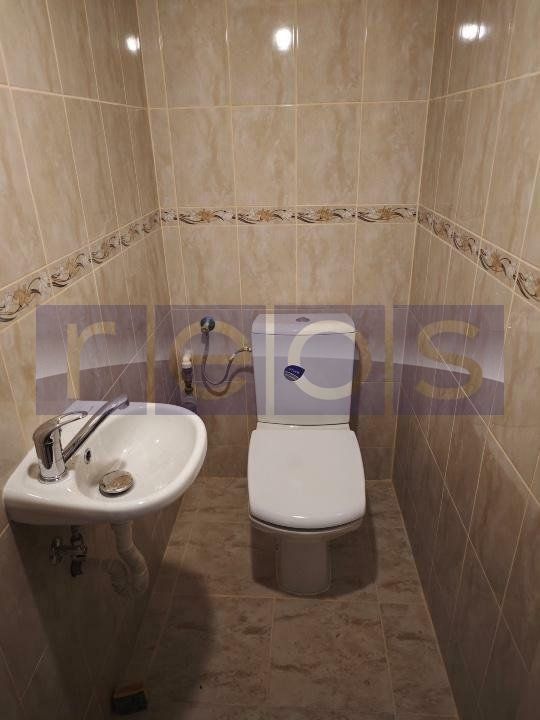 VANZARE APARTAMENT 3 CAMERE RENOVAT DECOMANDAT CENTRALA PROPRIE PIATA ROMANA - Poză 13