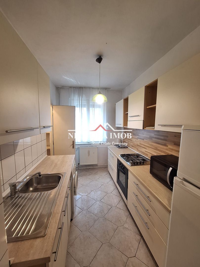 NECTORA IMOB-Apartament 3 camere,2 balcoane,Zona Ultracentrala Magheru - Poză 3