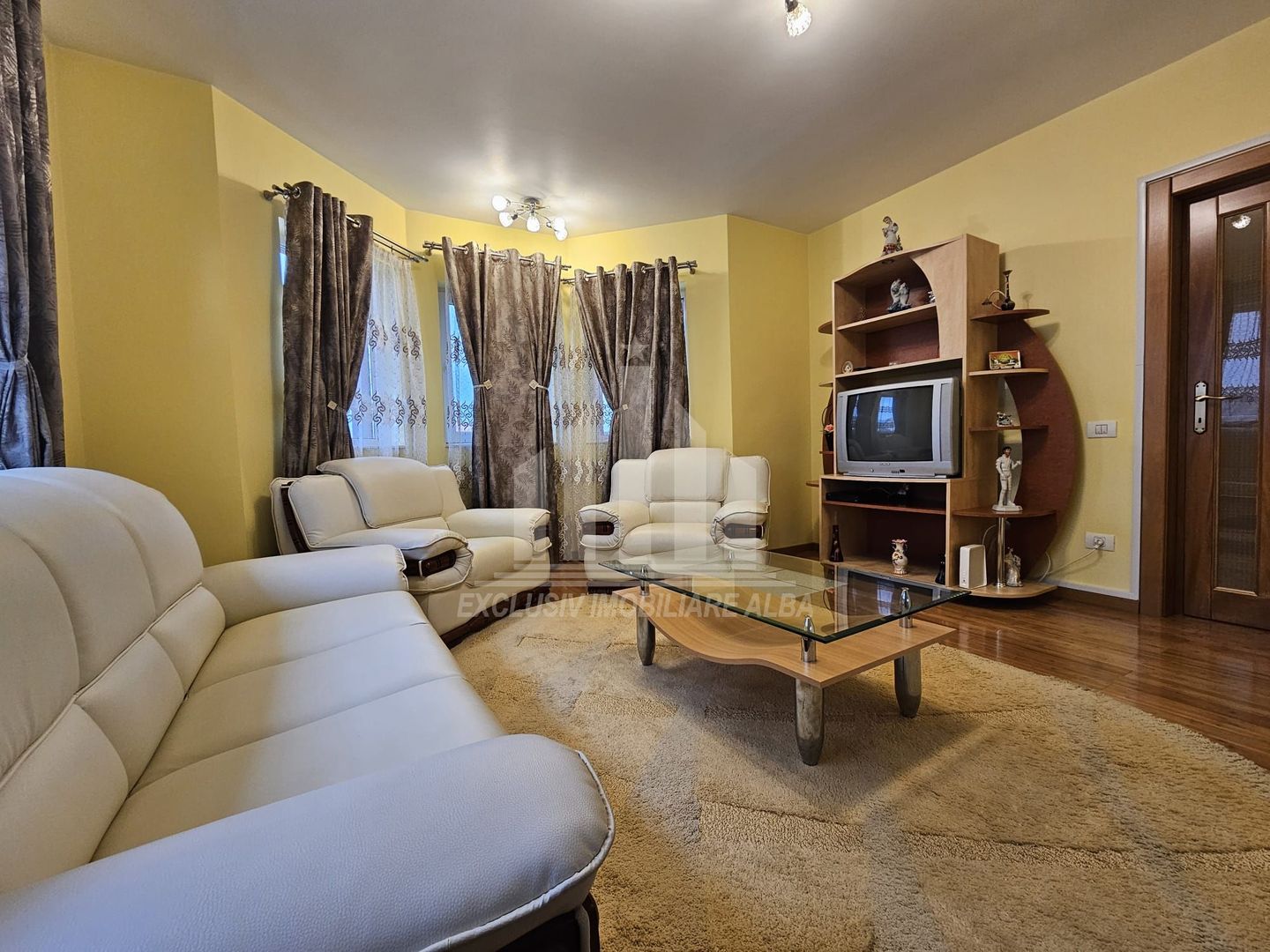 Casa individuala cu garaj, Alba-Micesti - Poză 4