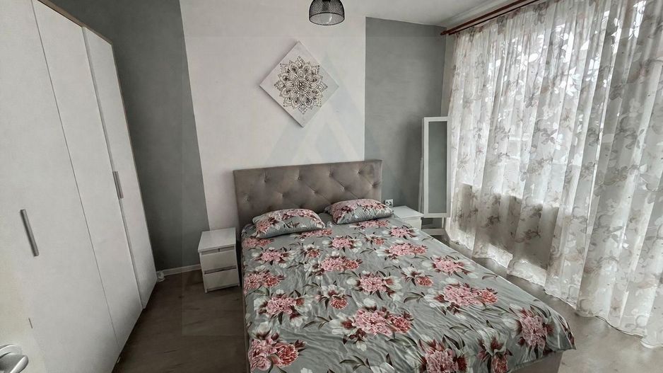 Casa utilata 4 camere 2 bai terasa si teren 210 mp in Arhitectilor - Poză 3