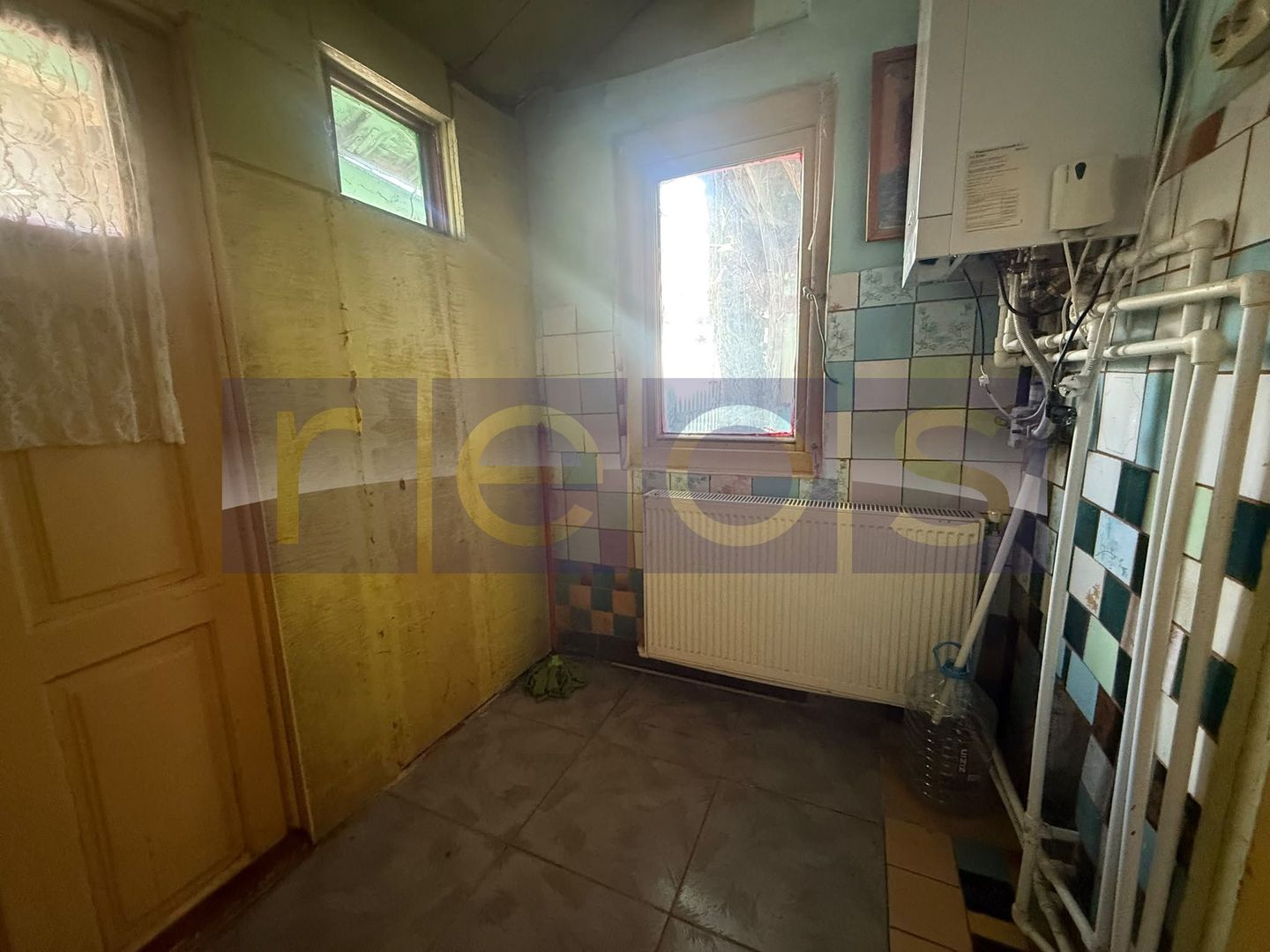 DE VANZARE CASA INTERBELICA  – 3 CAMERE - METROU STEFAN CEL MARE - Poză 9