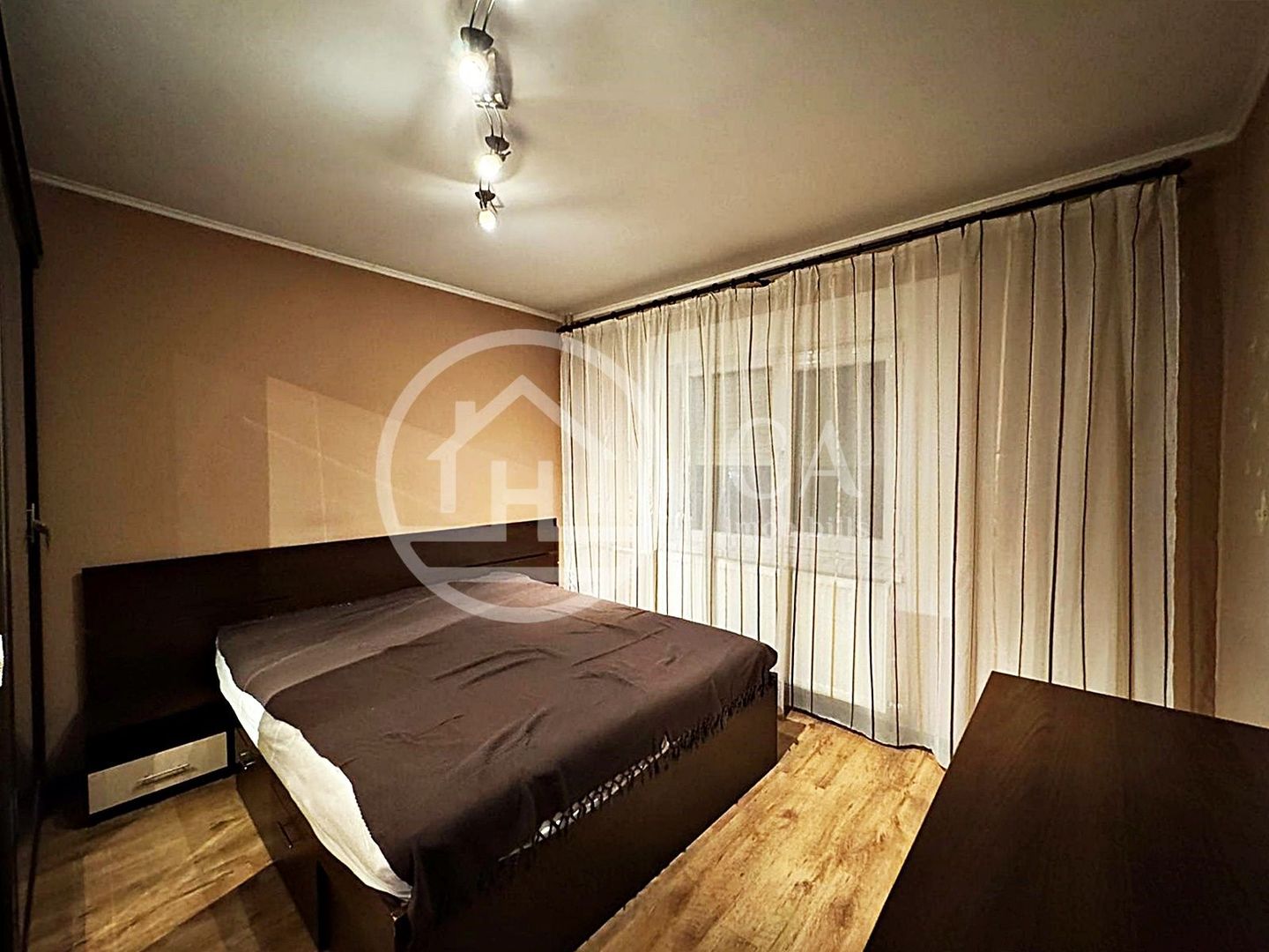 Apartament de inchiriat cu 2 camere in zona Rogerius, Oradea - Poză 3