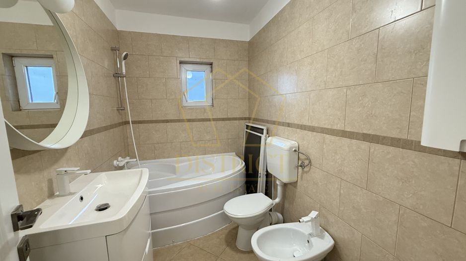 Apartament cu 3 camere | Zona Dambovita - Poză 13