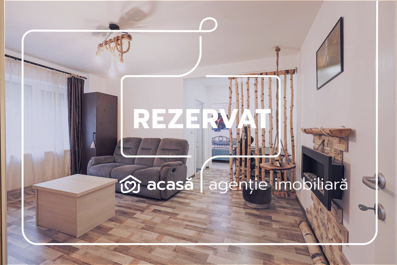 REZERVAT!  Apartament central, la parter, renovat și mobilat. - Poză 1