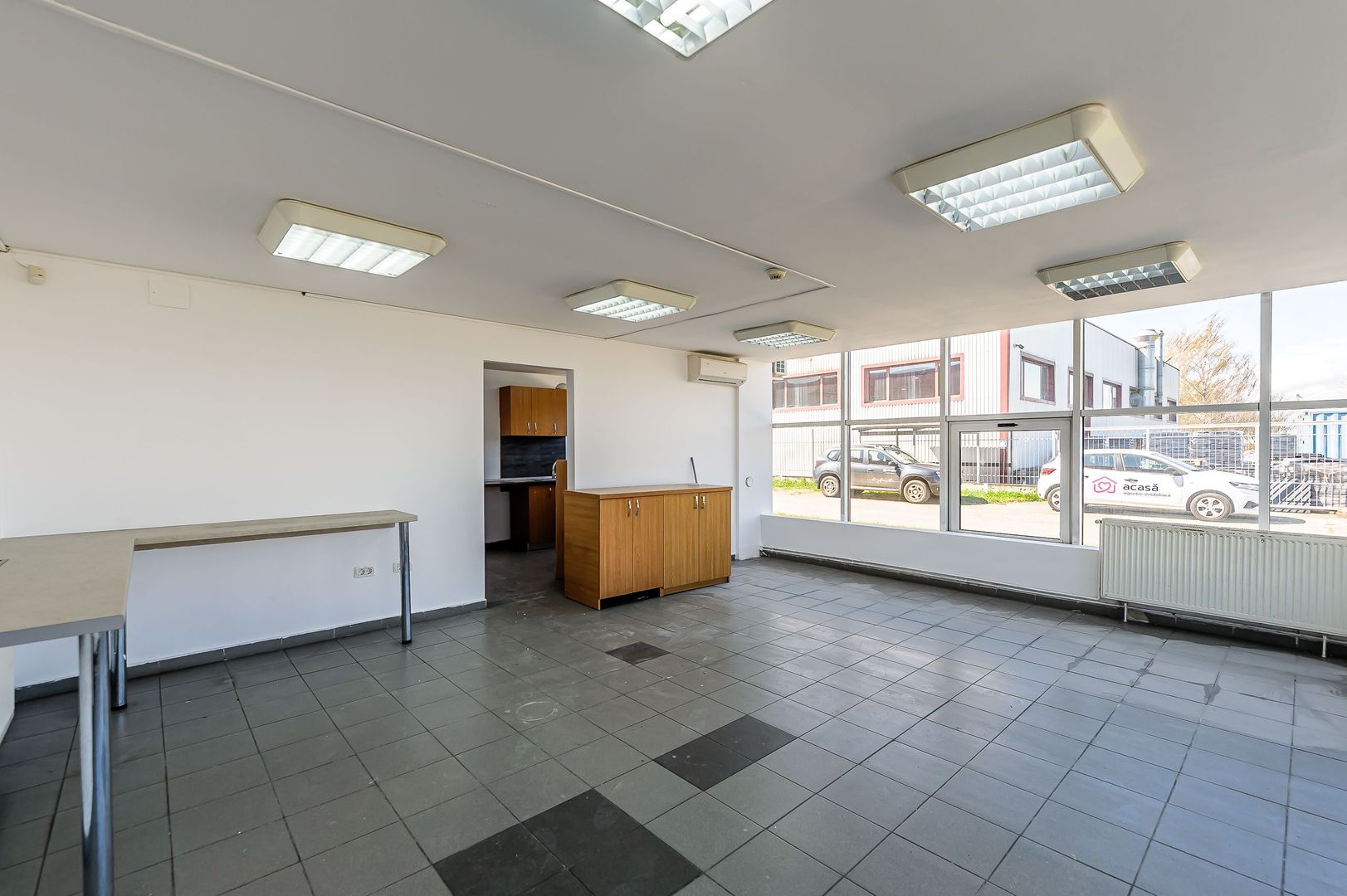 Hală industrială ideală pentru producție sau showroom în Arad 553mp - Poză 8