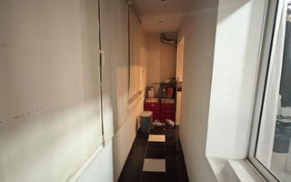 Garsoniera  decomandata 38 mp/10 minute metrou Aparatorii Patriei/1981 - Poză 3