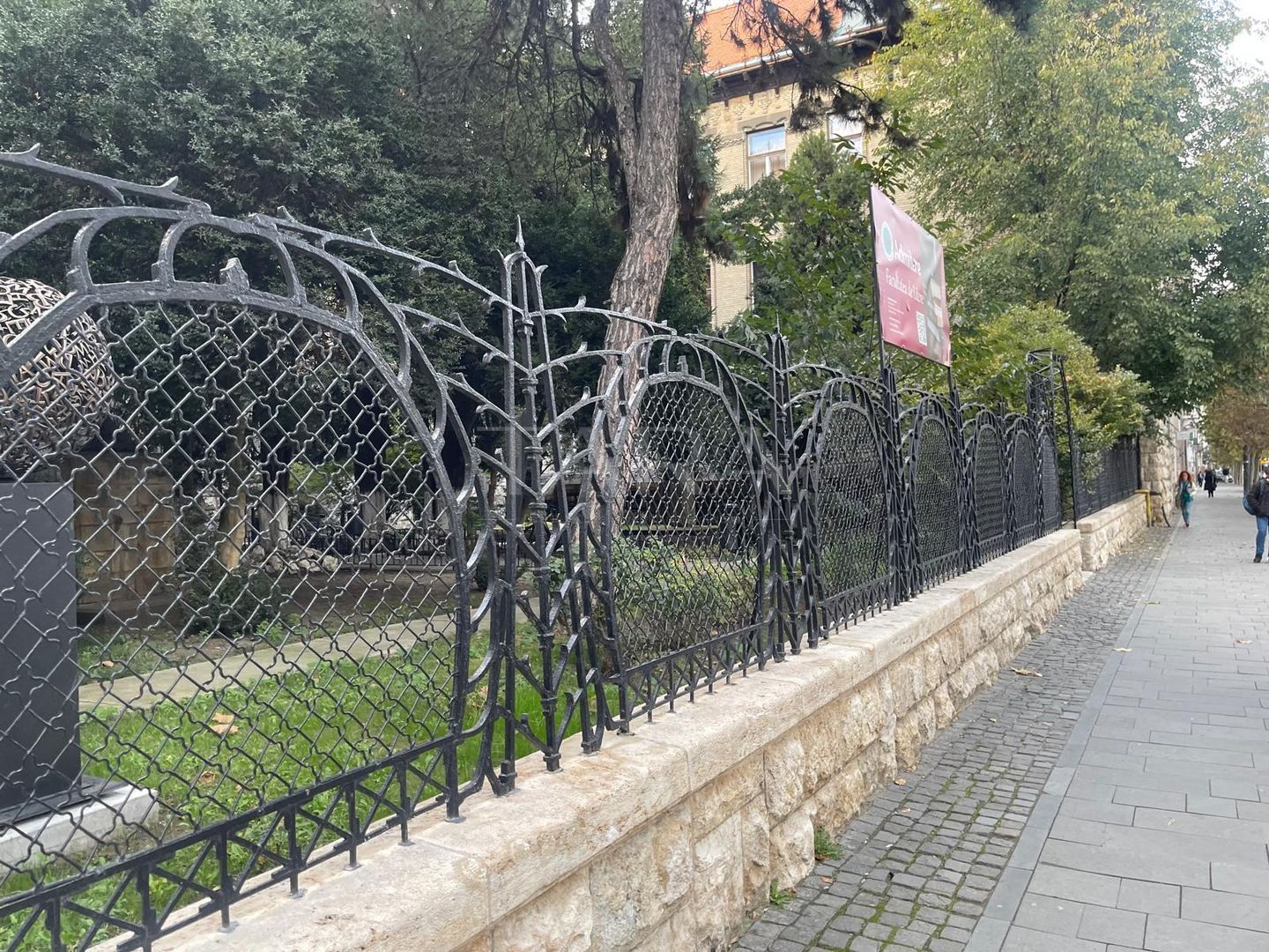 EXCLUSIVITATE. Oaza de liniste in Centrul orasului Cluj-Napoca. Garaj. - Poză 2