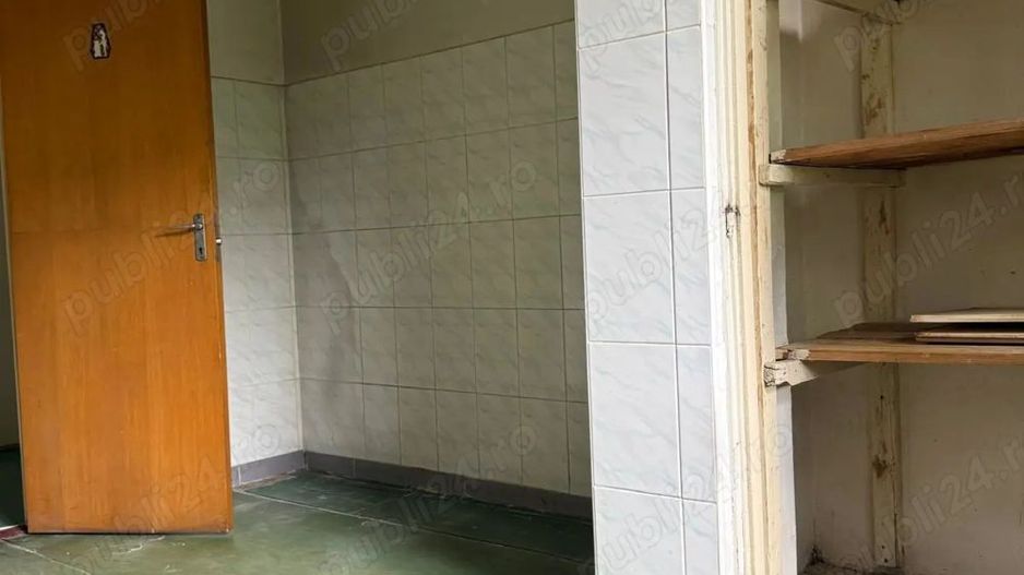 Vanzare apartament 4 camere, decomandat, etaj 1 - Rahova, Sos.Salaj - Poză 10