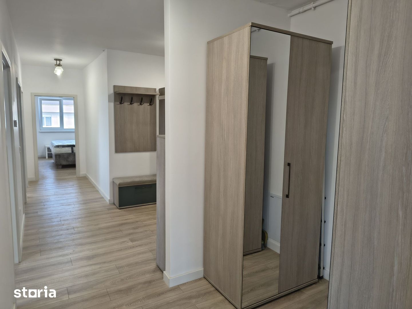 Apartament 3 camere, bloc nou, mobilat și utilat, parcare subterană - Poză 20