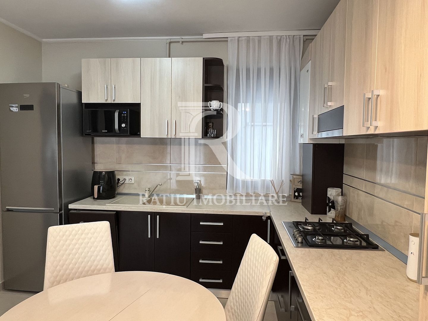 Apartament cu 2 camere | Ascensor | Loc de parcare | Cantemir | Oradea - Poză 5